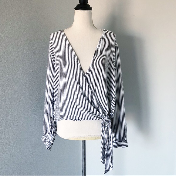 Gap Striped Long Sleeve Wrap Tie Blouse Top - Picture 2 of 5